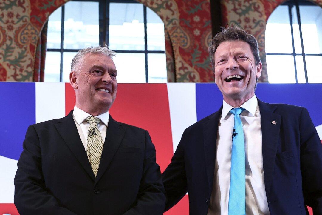 Former Tory Deputy Leader Lee Anderson Defects to Reform UK