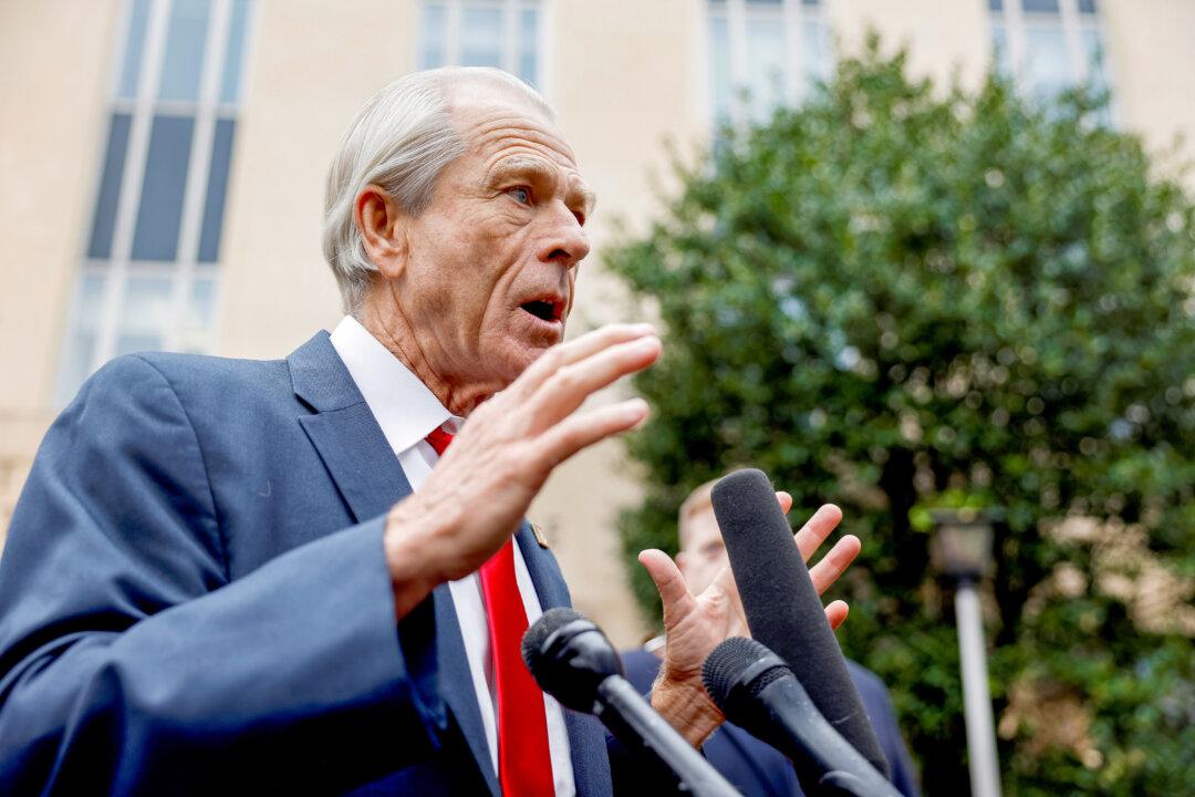 Peter Navarro Asks Supreme Court to Avoid Reporting to Prison