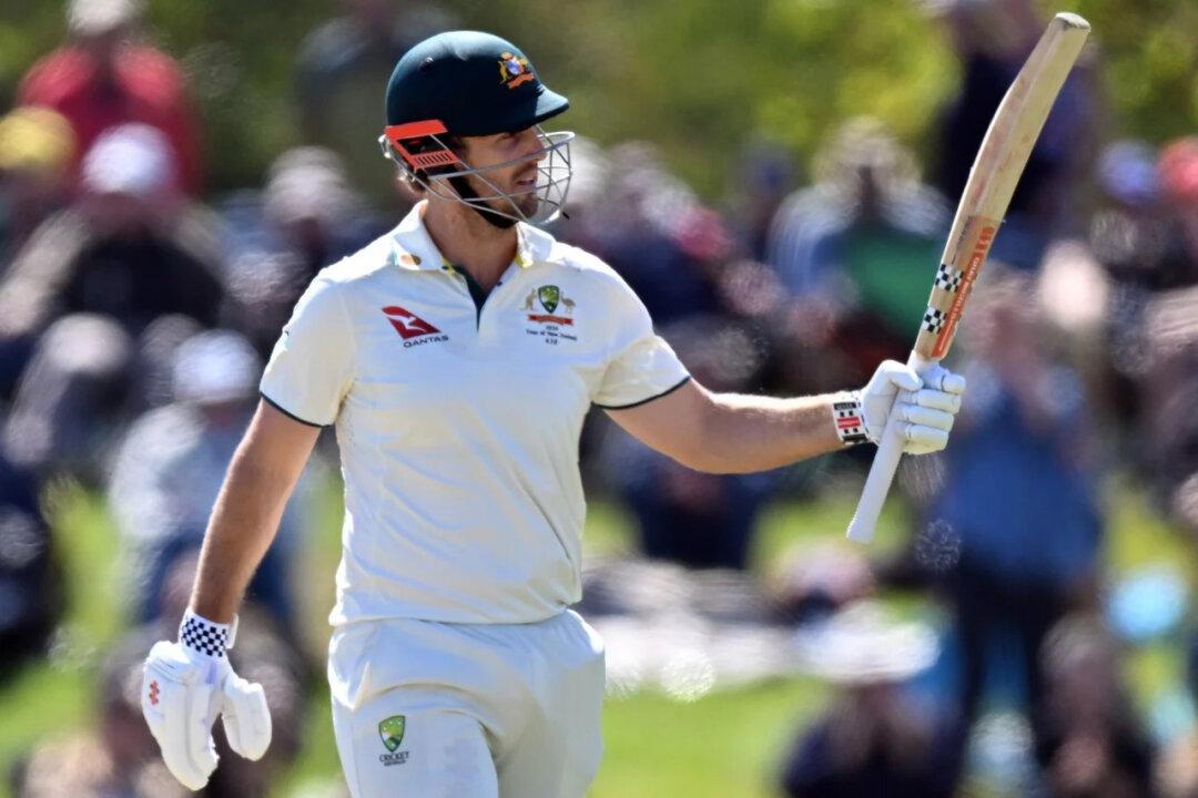 Cricket: Australia Holds Nerve to Win Series