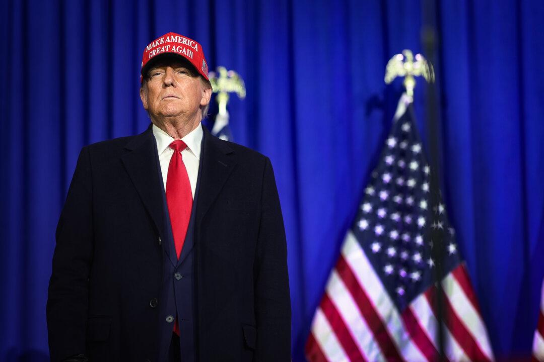 Trump Backs Former Rep. Mike Rogers in 2024 Michigan Senate Race