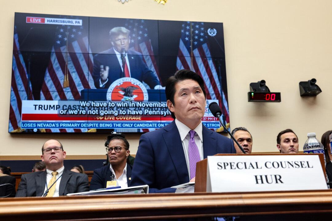 Special Counsel Takes Heat From Democrats Over Findings on Biden’s Memory