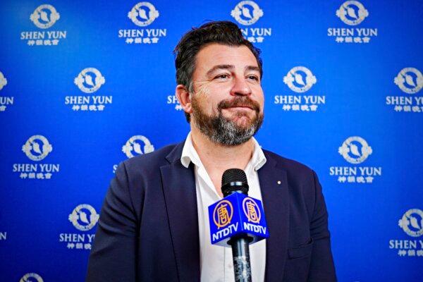 Anthony Fanucchi at the Shen Yun Performing Arts performance at Grand Theatre de Provence in Aix-en-Provence, France, on March 4, 2024. (NTD)