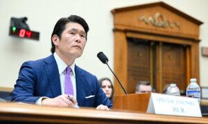 White House Pushed to Soften Robert Hur’s Report on Biden’s ‘Poor Memory’