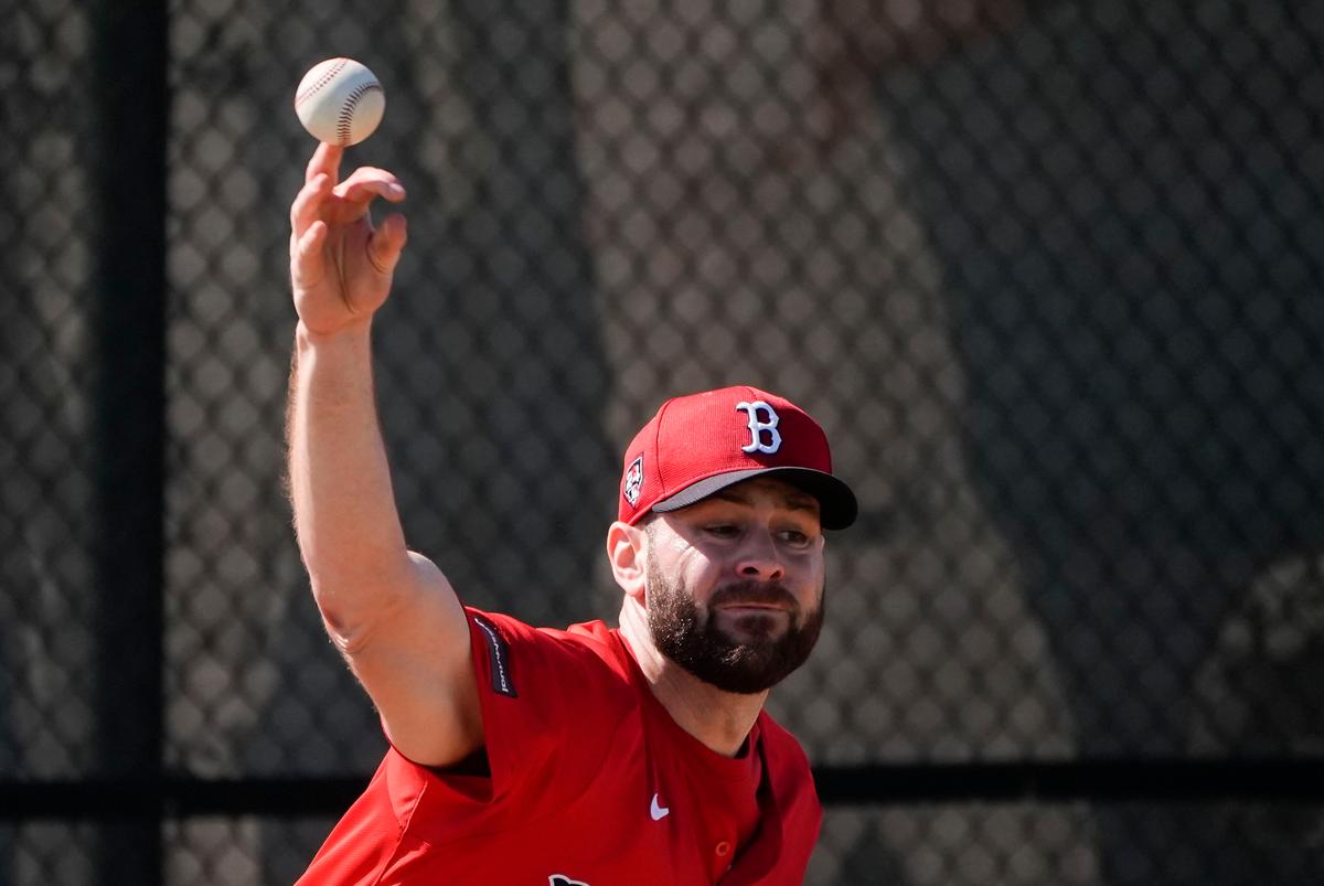 Red Sox Pitcher Giolito Has Elbow Repaired With Internal Brace, Expected to Miss Season