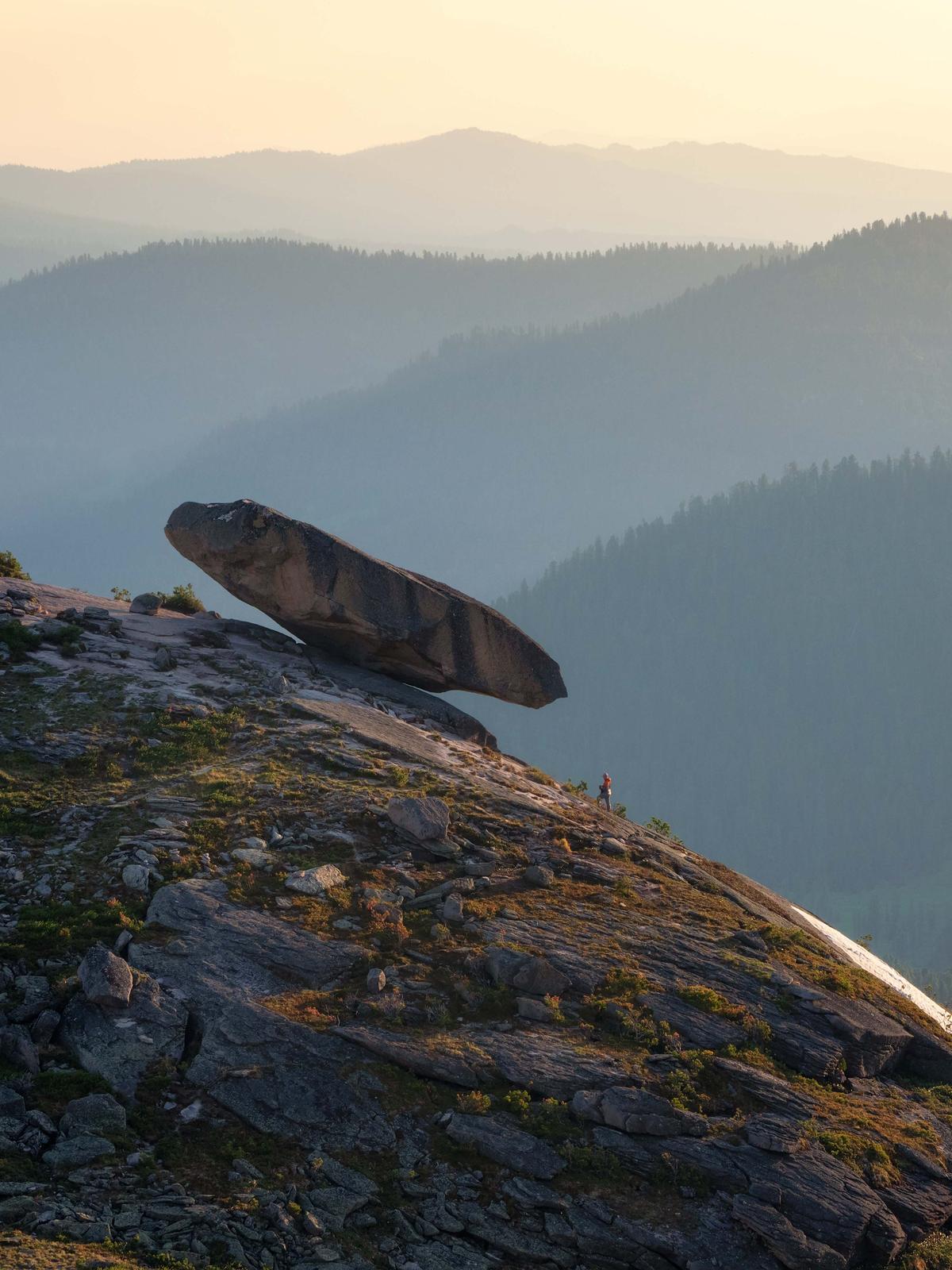 Hanging Rock high on a mound of rock. (Stanislav71/Shutterstock)