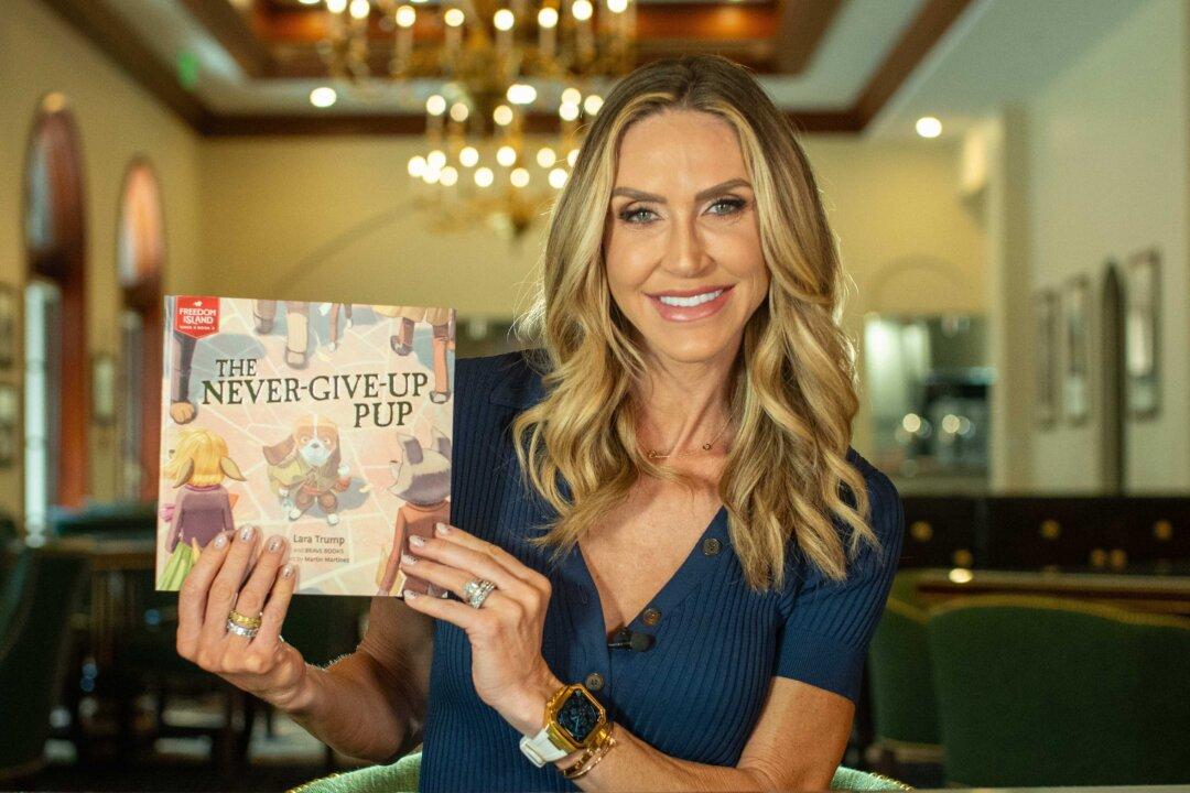 Lara Trump’s New Book Builds on President Trump’s ‘Never Give Up’ Theme