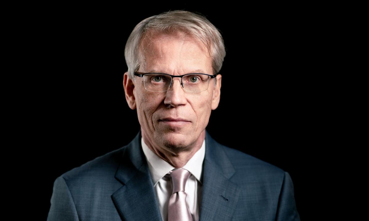 Harvard Medical School Professor Was Fired Over Not Getting COVID Vaccine