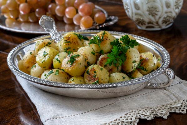 The Gilded Age era was all about presentation, such as Crispy Potatoes √† la Parisienne. From ‚ÄúThe Gilded Age Cookbook‚Äù by Becky Libourel Diamond (Globe Pequot, 2023). (FrontRoom Images/Courtesy Becky Libourel Diamond/TNS)