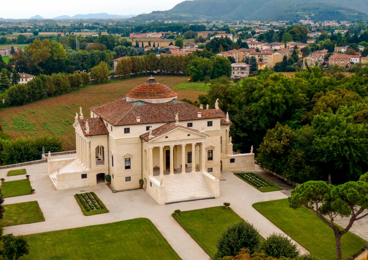 Villa La Rotonda looks out over the landscape from a hill on the outskirts of Vicenza, Italy. Venice, the city where Renaissance architect Andrea Palladio would spend most of his life, is about 40 miles away. (J.H. Smith)