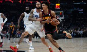 Murray and Hunter Help Hawks Beat Clippers 110–93 to Snap 3-game Skid