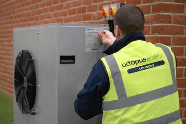 High Costs Putting People Off Heat Pumps: Watchdog