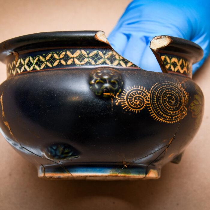 FBI Finds Looted Relics Taken From Japan at End of World War II