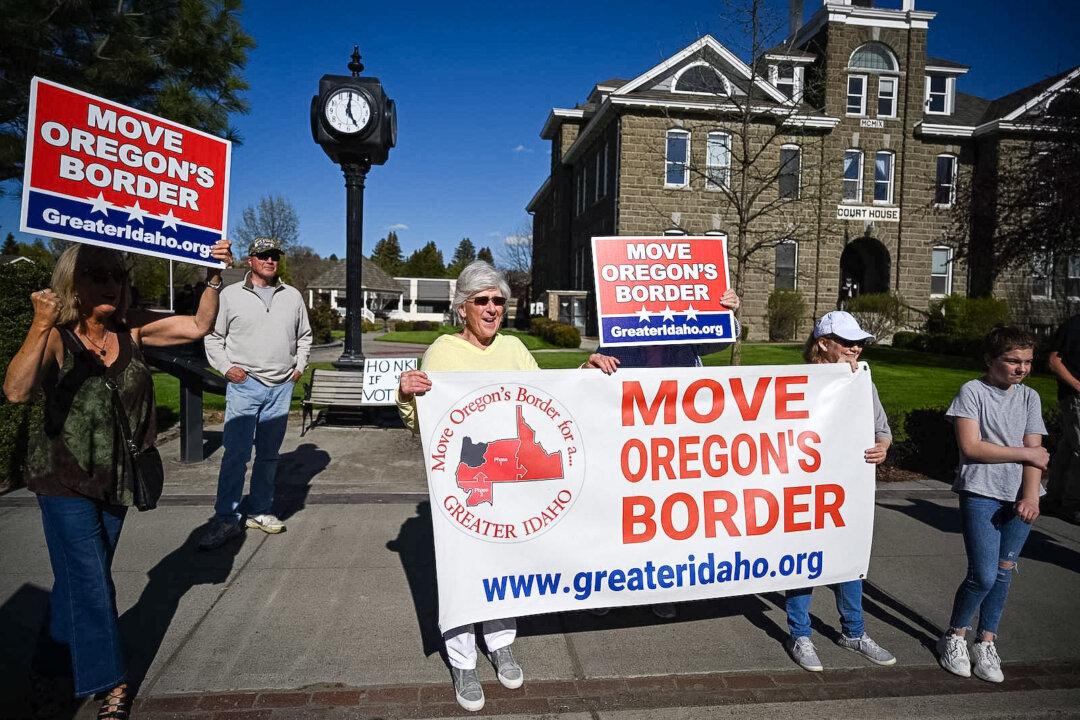13th Oregon County Votes to Explore Moving Border With Idaho