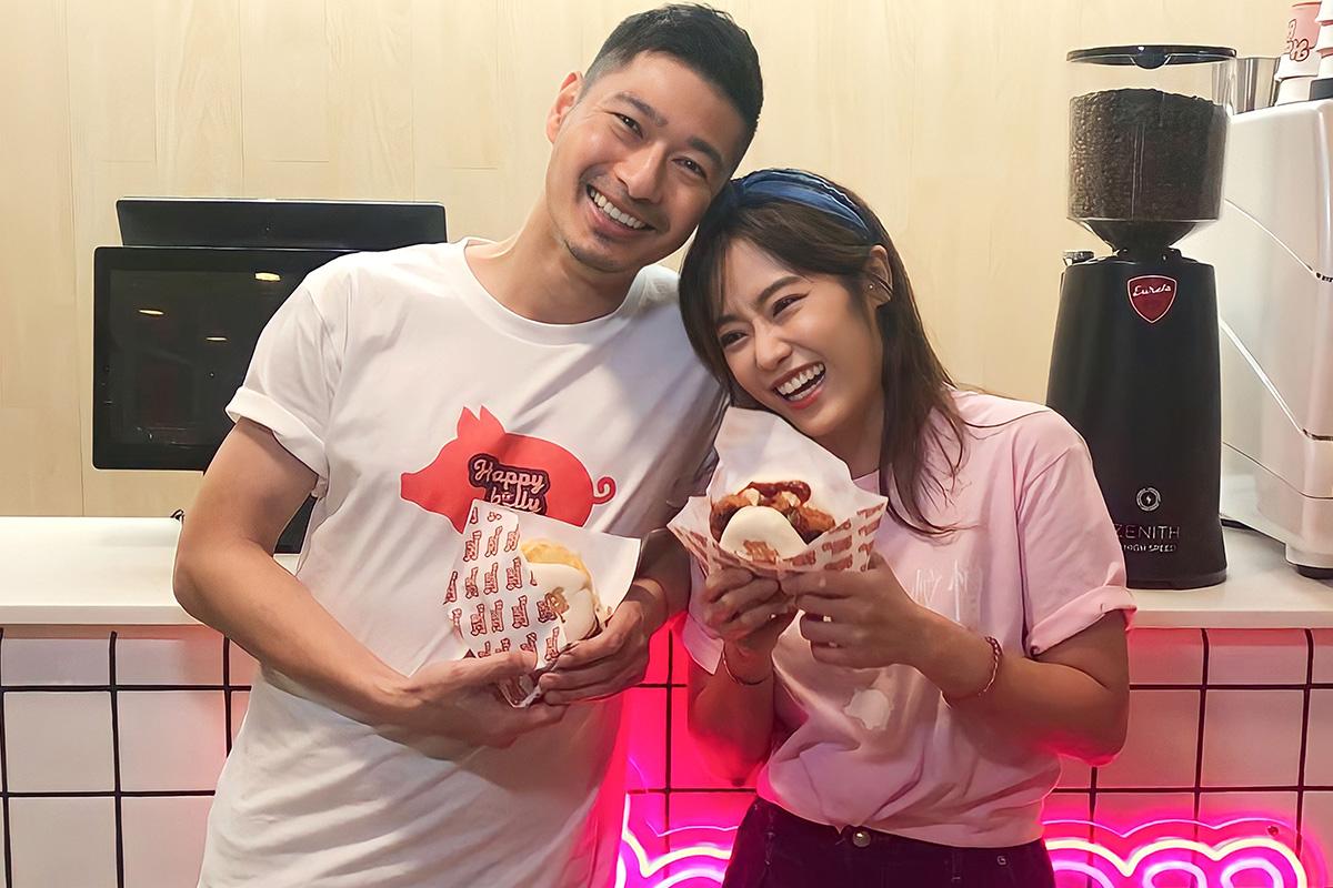 In October 2023, Gregory Wong Chung-yiu and his girlfriend Julia jointly opened the snack shop "Happy Belly" in the basement of the Mong Kok Centre. (Liu Gangye/The Epoch Times)