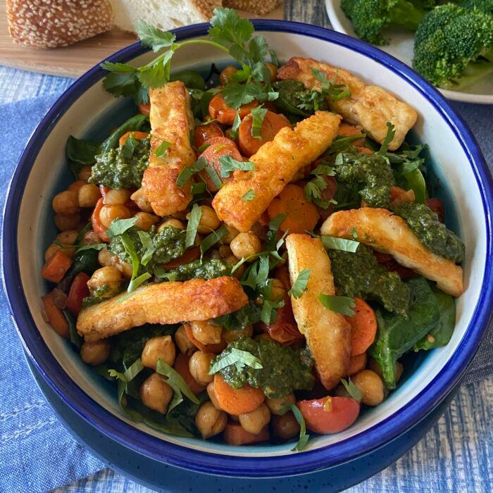 This Meatless Dish Featuring Halloumi ‘Fries’ Is Full of Flavor