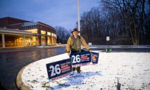 Illinois, Ohio Voters Head to the Polls for Consequential Primaries