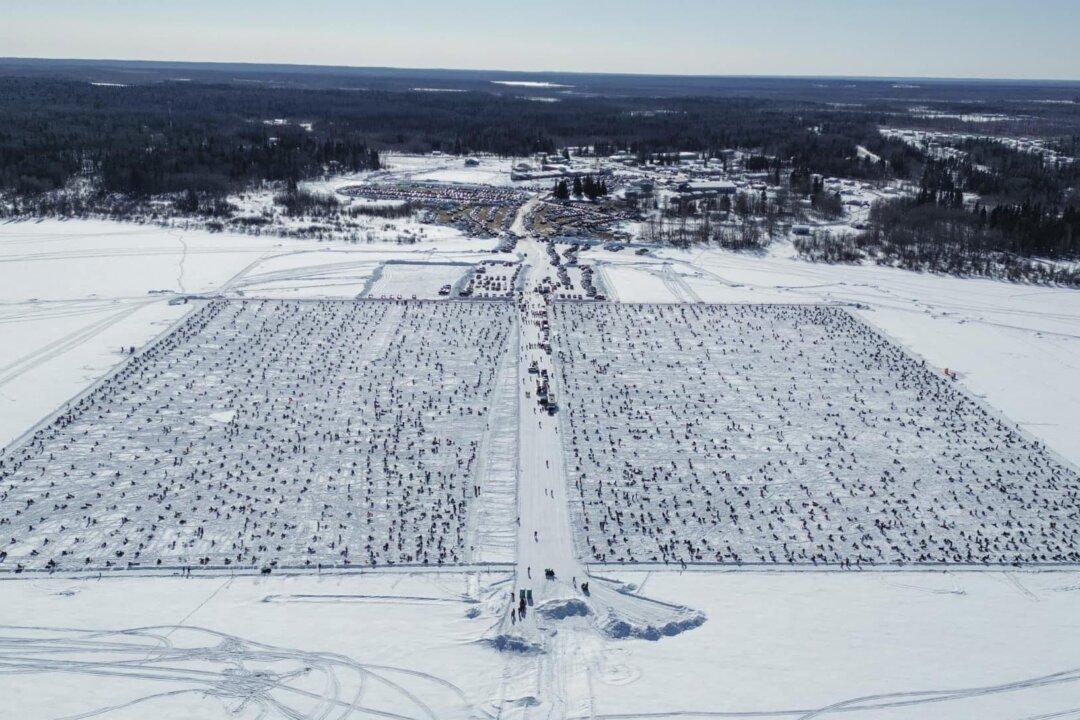 Canadian Ice Fishing Derby Anticipates Record Turnout as Organizers Aim to Be World’s No. 1