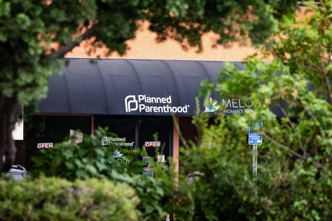 22 States Seek Injunction to Block Trump Admin From Defunding Planned Parenthood