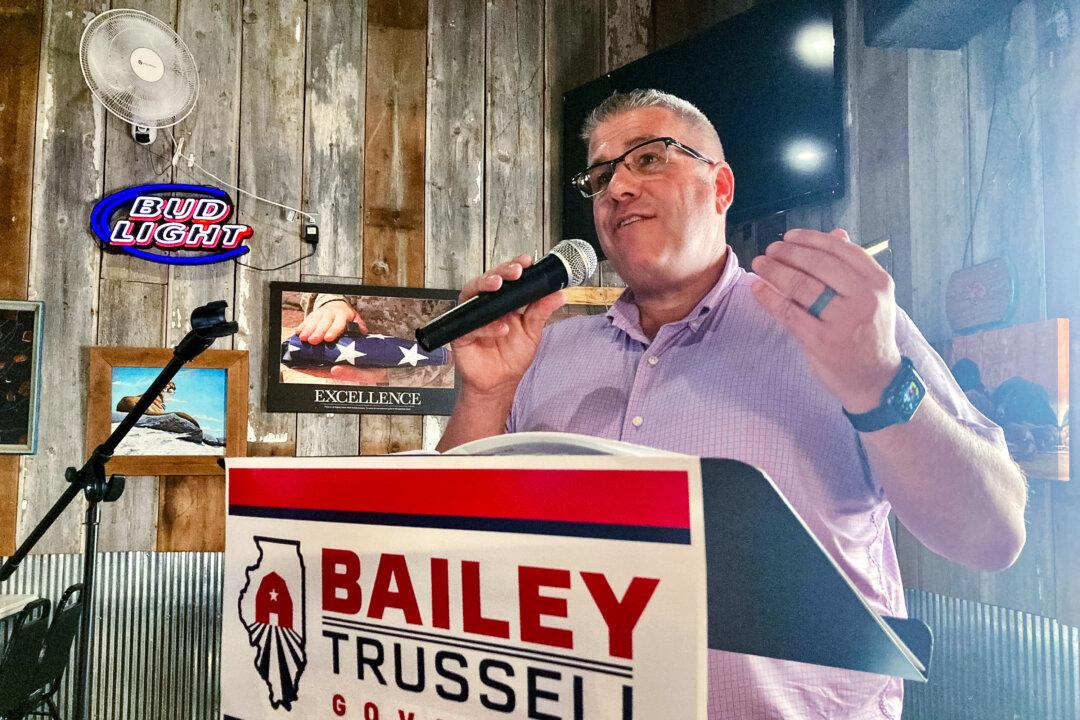 Trump-Supported Rep. Bost Defeats Gaetz-Backed Bailey in Illinois Primary