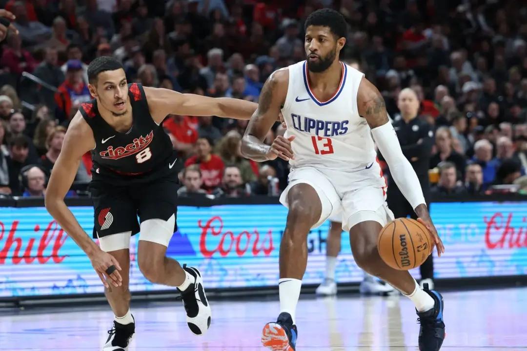 George, Leonard Lead Way as Clippers Maintain Mastery of Trail Blazers