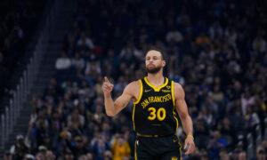 Curry Reaches Another 3-point Milestone as Warriors Roll Past Grizzlies