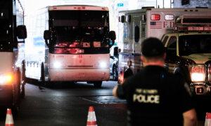 Texas Bus Firm Stops Transporting Illegal Immigrants to NYC Amid Lawsuit