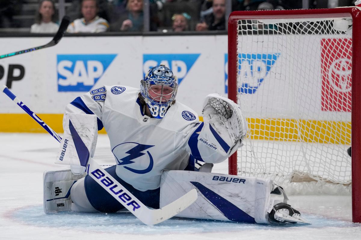 Struggling Sharks Have No Answer for Point, Kucherov in Loss to Lightning