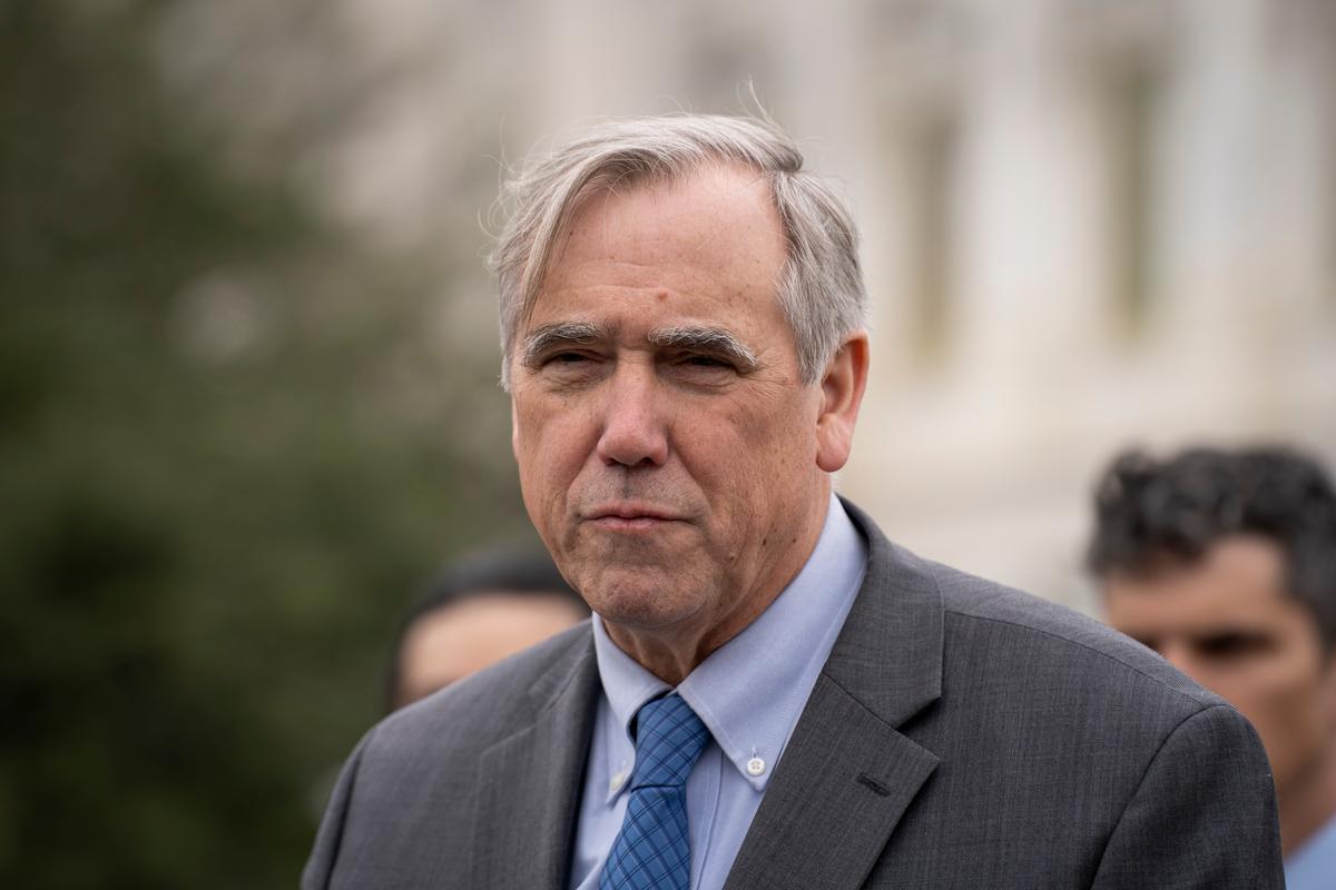Democratic Sen. Merkley Holds Senate Floor for 22 Hours, Protesting Trump Admin