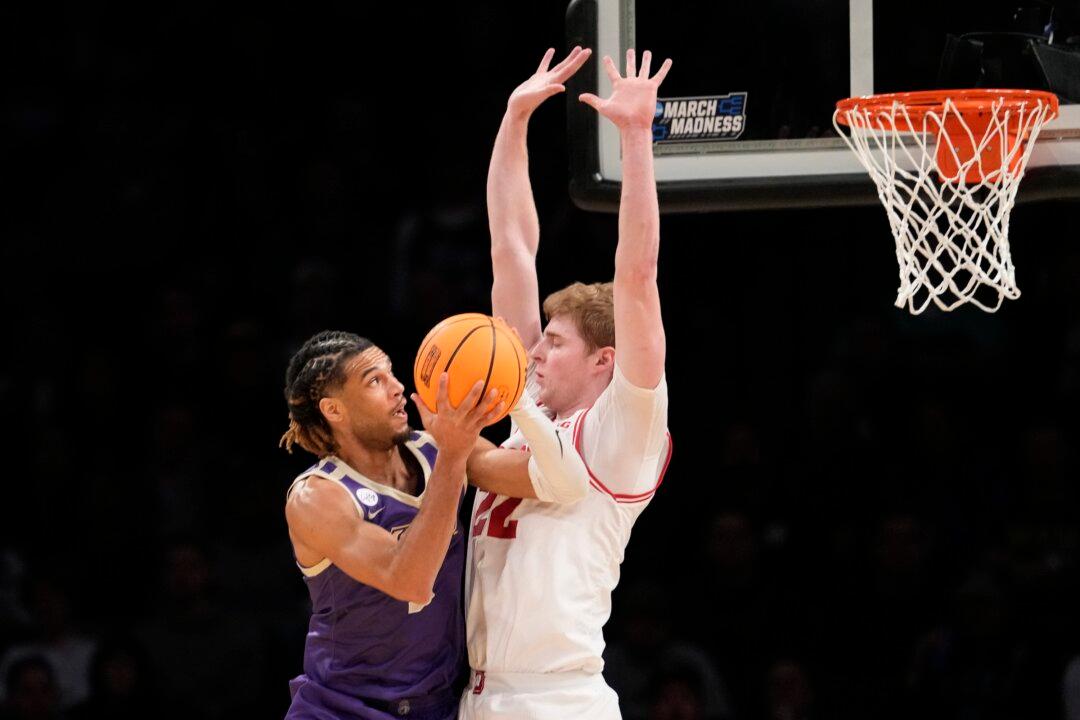 James Madison Pulls First 12–5 Upset of March Madness by Knocking Off Wisconsin 72–61