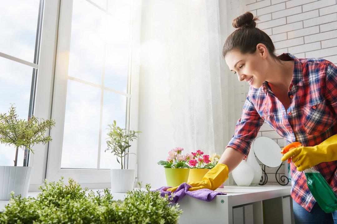 Ask Angi: How Should I Hire for Housecleaning?