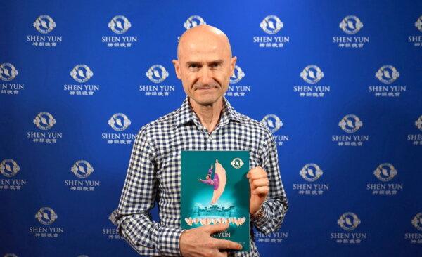 Yaroslav Sachkov attends Shen Yun performing arts at His Majesty's Theatre in Perth, Australia, on March 23, 2024. (NTD)