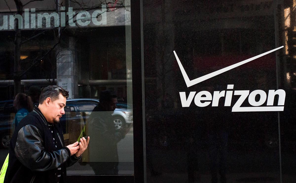 Internet Bills to Climb for Millions of Americans as Government Subsidy Ends