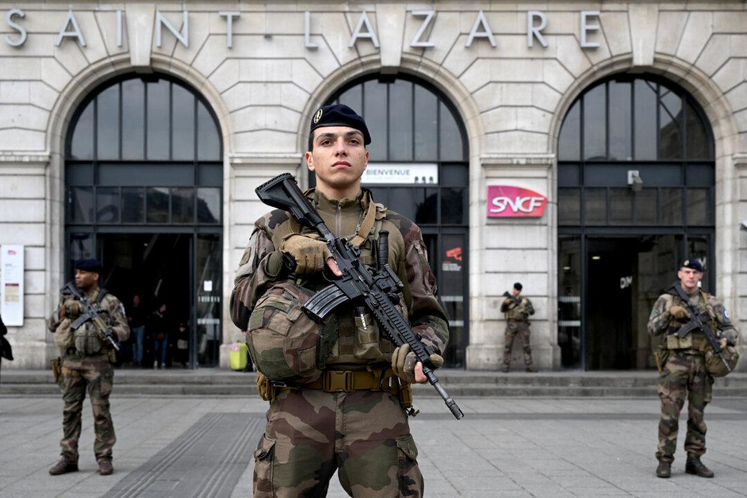 France Under Highest Terror Alert in Wake of Moscow Concert Hall Attack