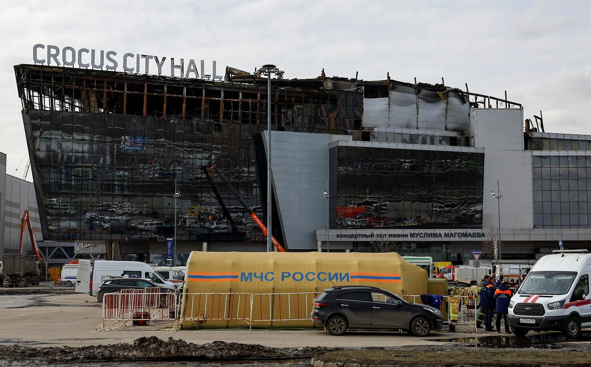 8th Suspect in Moscow Attack Appears in Court, Rights Commissioner Warns on Torture