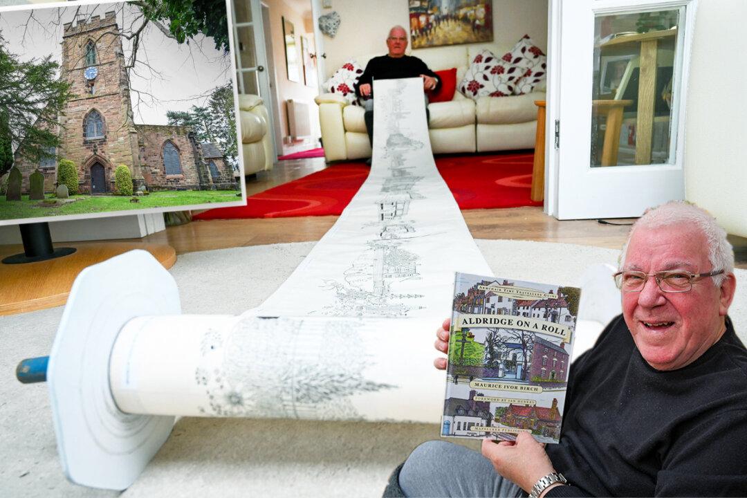 Artist Spends 50 Years Drawing His Hometown on 100-Foot Scroll That He Bought in 1969