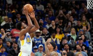 Warriors Lose Green to Early Ejection but Ride Wiggins’ Hot Hand to Beat Magic