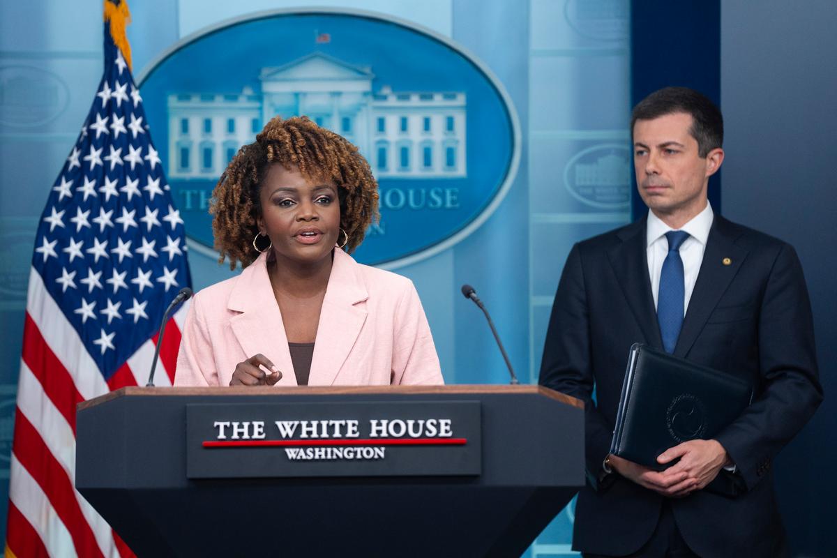 Talks Resume on Bringing Israeli Officials to the US to Discuss Gaza Operation: White House