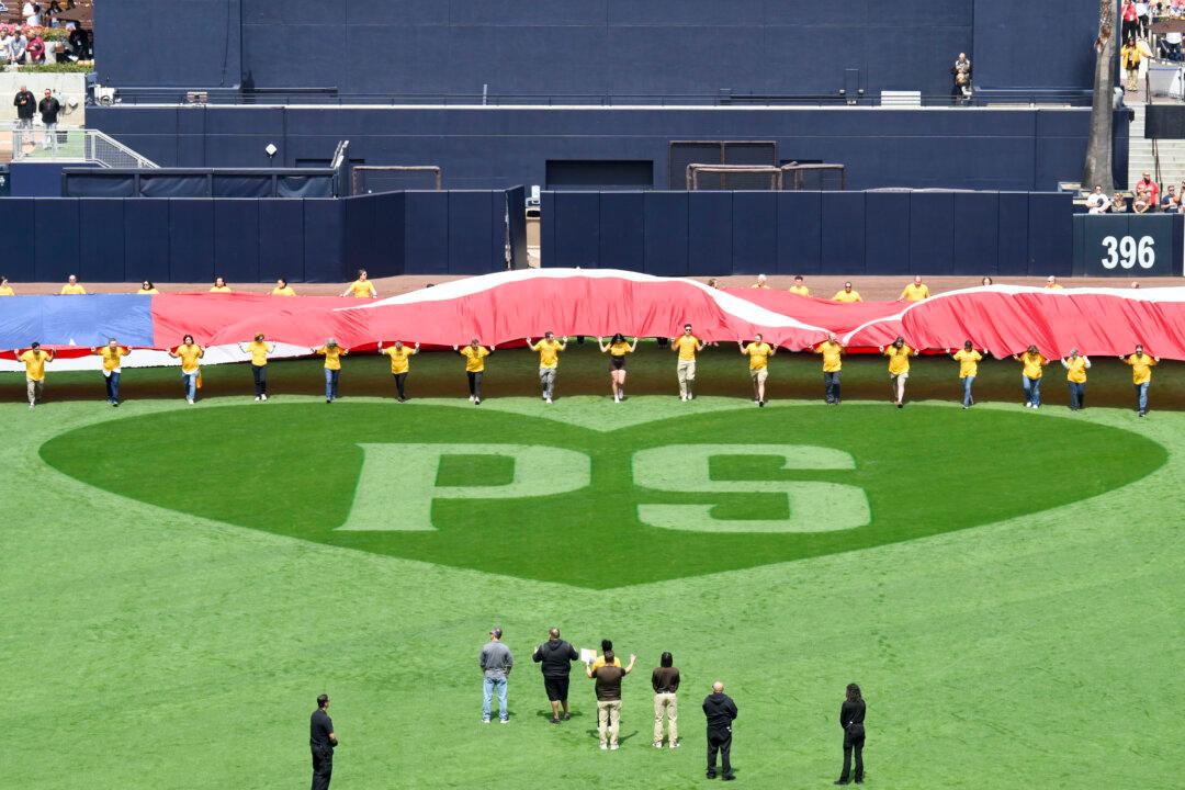 Padres Rally to Beat Giants While Honoring Late Team Owner
