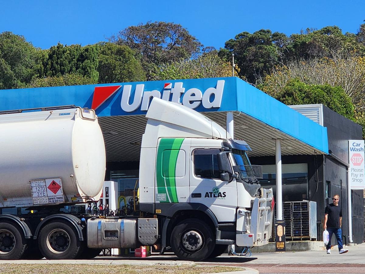 Labor Backs ‘Strong’ Fuel Supply as Petrol Prices Bite