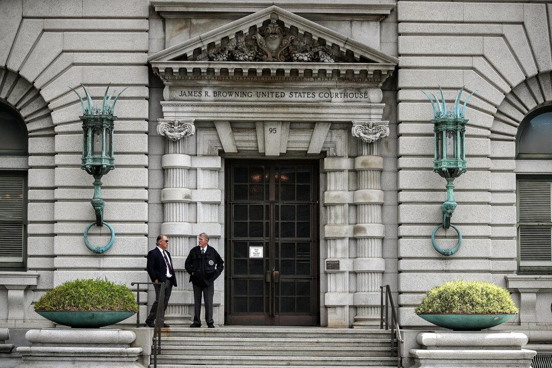 Ninth Circuit Allows Hawaii, California Gun Bans at Parks, Bars