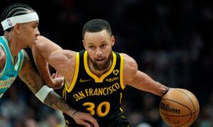 Time Is Right for Warriors Star Curry to Make Olympics Debut