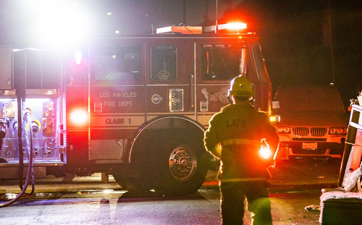 Massive Fire Engulfs Apartment Building in Downtown Los Angeles