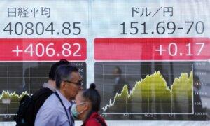 Yen’s Decline Boosts Japanese Stock Market, ‘Decoupling’ From China Proves Beneficial