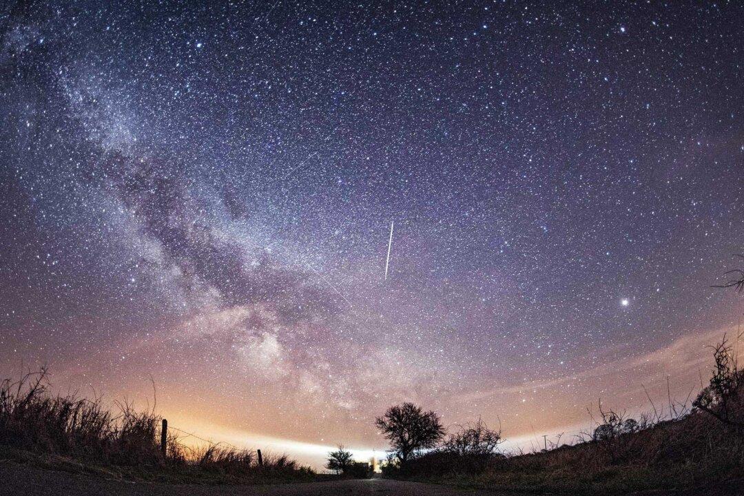 Lyrid Shooting Stars Mark Return of Spring Meteor Showers in April—Here’s What You Need to Know