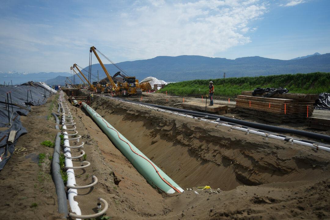 Trans Mountain Pipeline Expansion to Enter Commercial Service May 1
