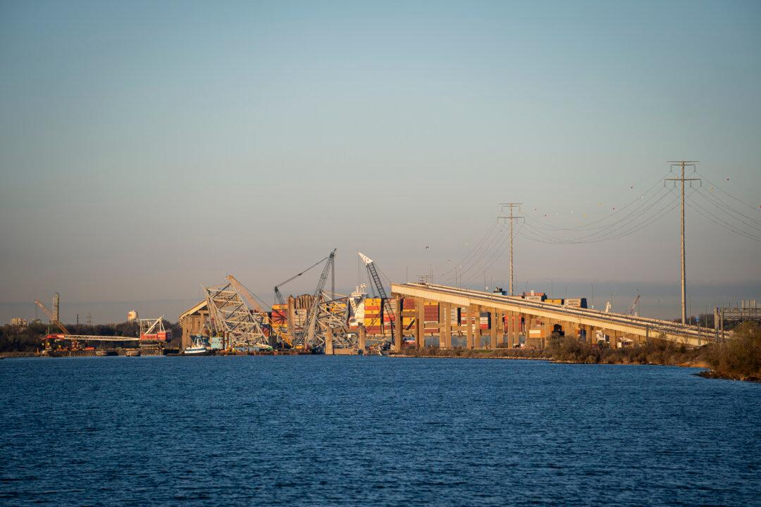 Freedom Caucus Seeks Limits on Federal Funding of Baltimore Bridge Rebuild
