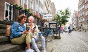 What You Must Know About Getting Social Security Benefits While Living Abroad So You Don’t Lose Them