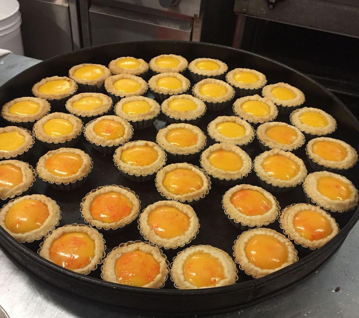 Popular Hong Kong-style dim sum, the egg tarts. (Courtesy of Lai Hung)