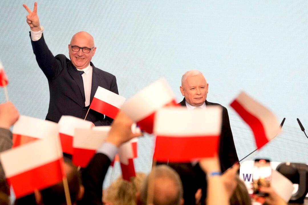 Conservative Opposition Leads Prime Minister Tusk’s Party in Poland’s Local Races, Exit Poll Says
