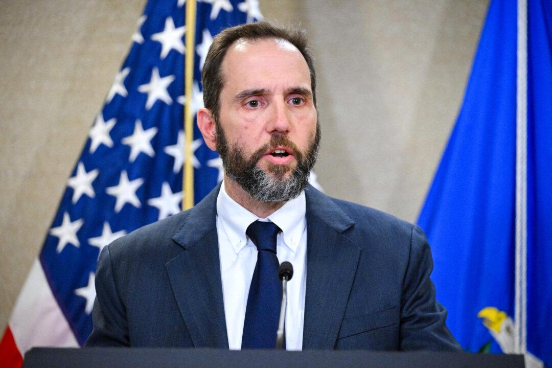Jack Smith Requests Delay in Trump Jan. 6 Case